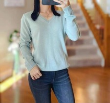 Tahari 100 Cashmere Green Long Sleeve Ribbed V-Neck Sweater Sz M Classic Fit