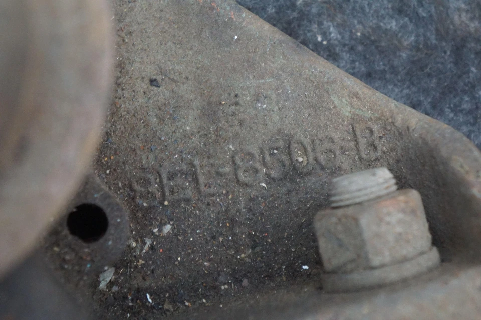 Bomba de agua de refrigerante del motor OEM 8EL-8505-B Lincoln Cosmopolitan 1949-1954 Foto 3 de 4