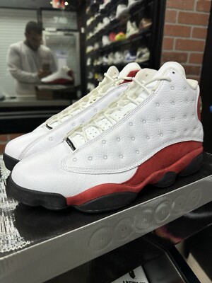 Air Jordan 13 ホワイト/レッド シューズ First Look at the Air Jordan 13