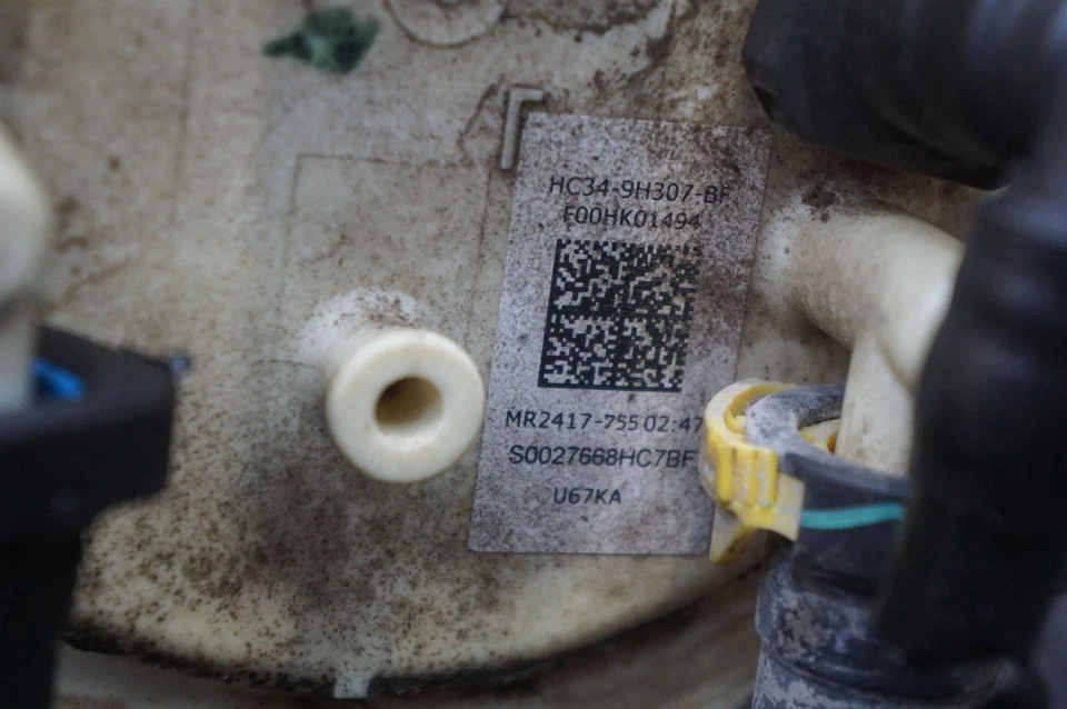 Отправитель насоса топливного бака 6,7 л от оригинального производителя HC3Z9H307AD Ford F250 Super Duty 17-22 - Изображение 3 из 4