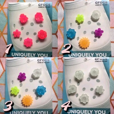 Jibbitz Instructions How Do You Put A Jibbitz On Crocs Crocs