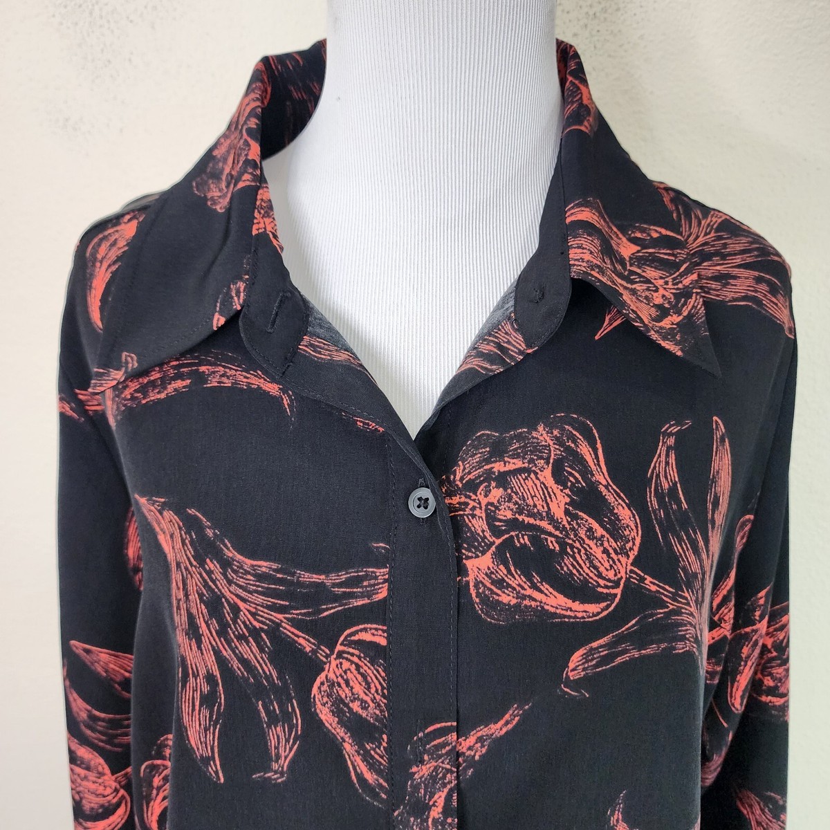 Susan Graver Printed Peachskin Women's Black Coral Floral Button