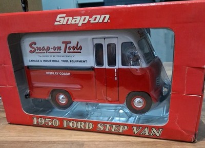 Snap-On Tools 1950 Ford Step Van Maßstab 1:24 