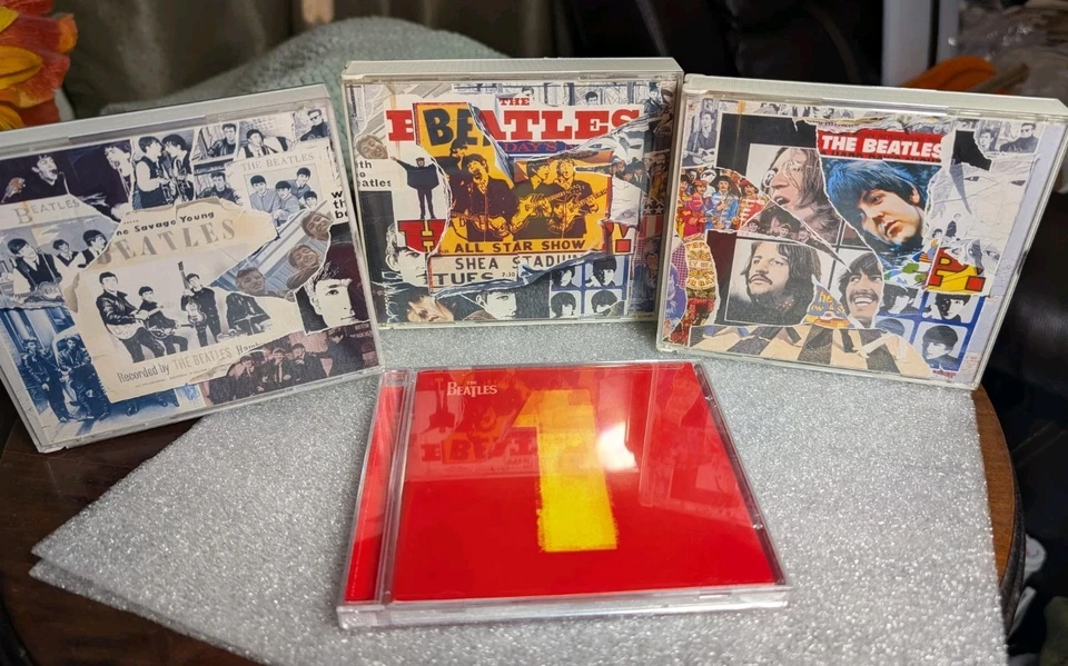 The Beatles Anthology 1-3 Six CDs 3 Big Booklets + The Beetles 1- 27 #1 Singles - Image 2 of 4