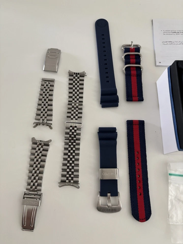 Seiko SKX009K2 Pepsi Bezel Divers Watch - Stickered - Full Set Box & Papers, photo 3 of 5