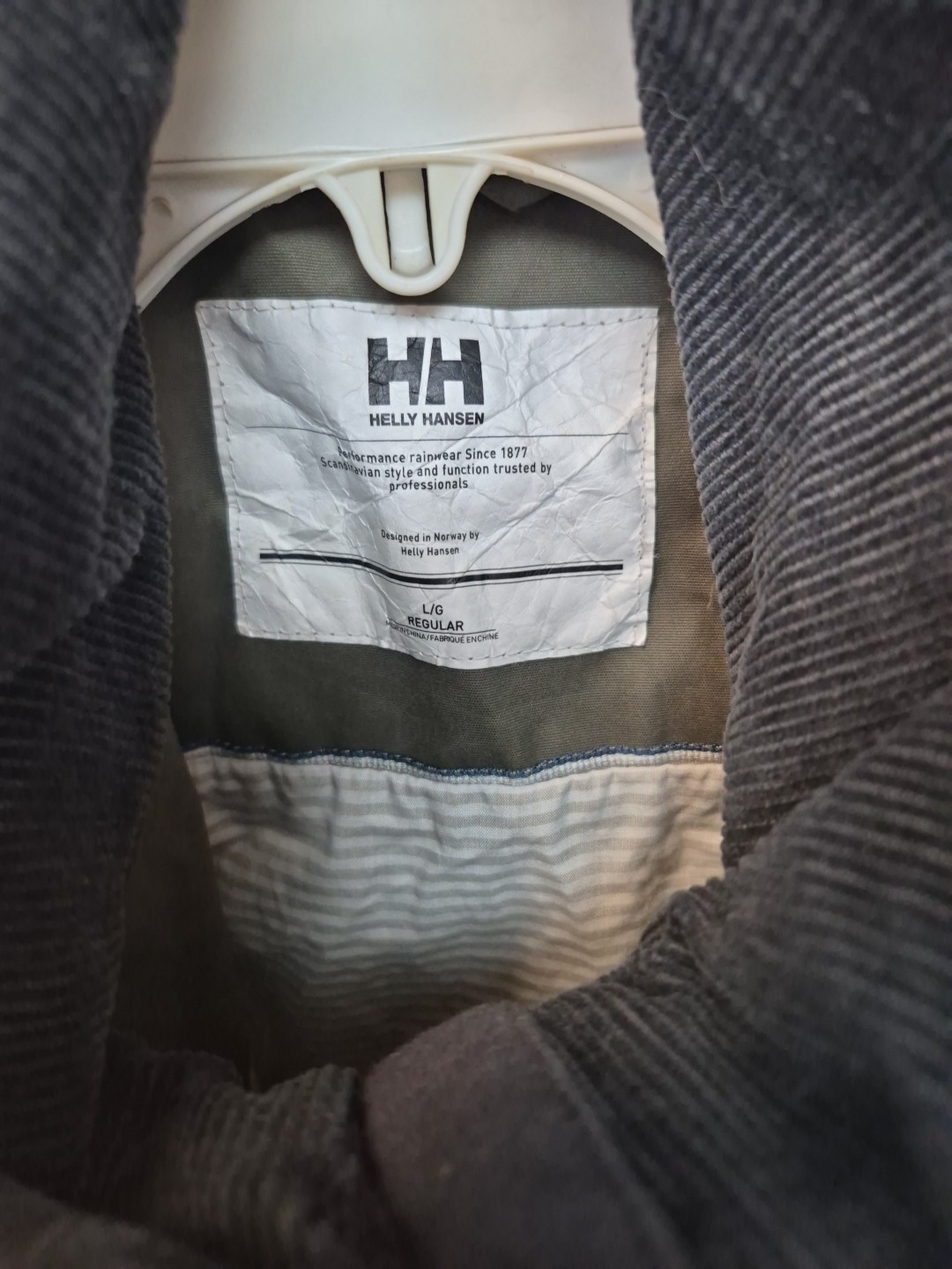 Helly Hansen L/G Regular Jacket - image 7