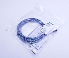 Festo SMT-8M-A-PO-24V-E-5-M8D-EX2 574333 proximity switch -unused/original packaging-