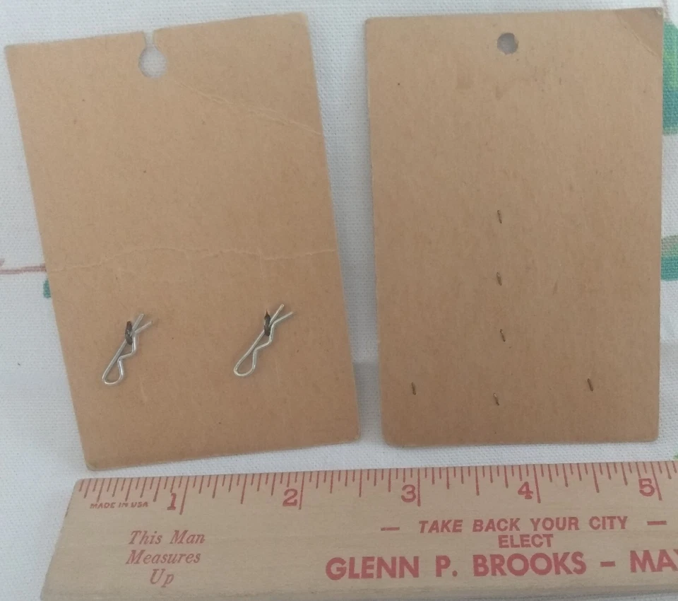 Vintage Luckyday Buttons Doctors Nurses Shirt Uniform Pearl 4 Hole Metal Shank - Image 4 of 4