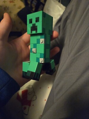 LEGO Minecraft Bigfig Creeper and Ocelot