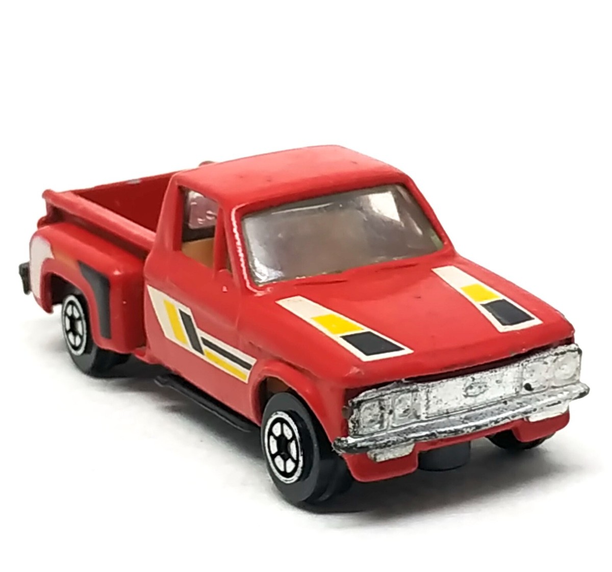 Yatming Chevrolet Stepside Pick Up Red 1/64 (3