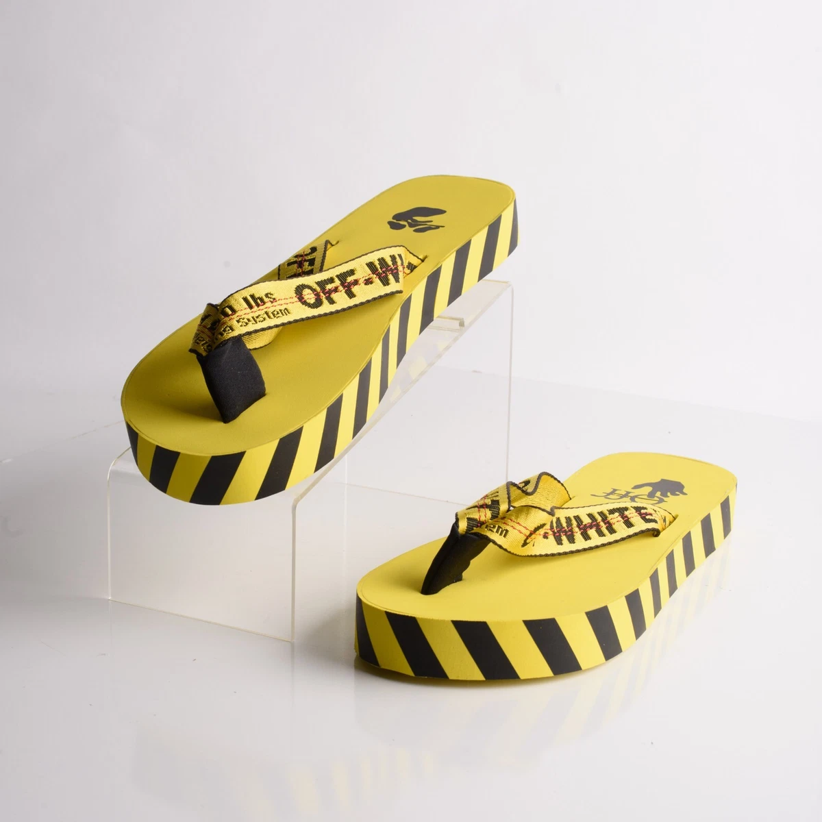 Vetements Flip flops Men Rubber Yellow Fluo Yellow