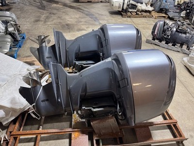 Pair 2003 Yamaha F225 hp 225 4-Stroke 25