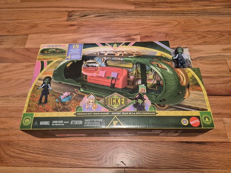 Wicked Emerald City Train Playset with Elphaba Figure Mattel Universal Pictures 