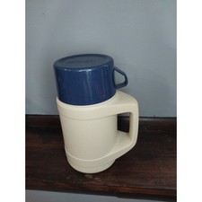 Vintage Aladdin Thermos Navy Blue and Cream Made in USA 23 oz
