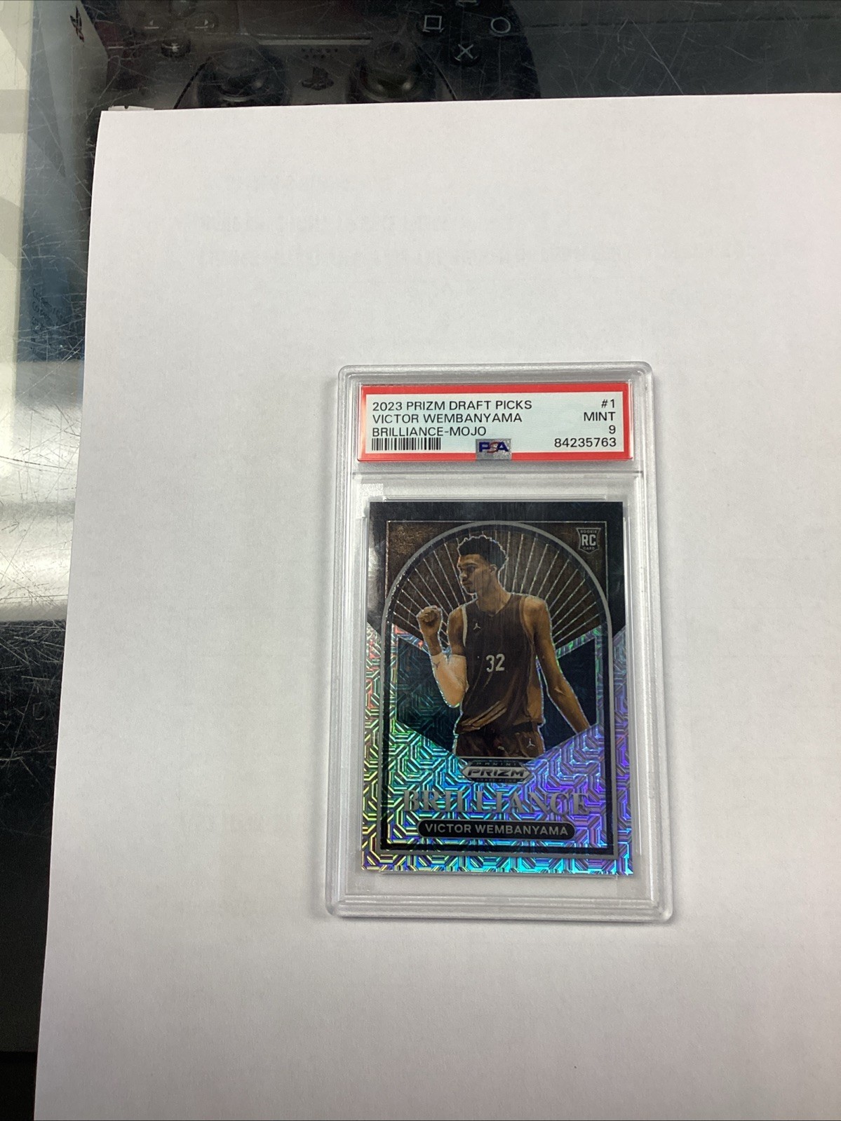 2023 Panini Prizm Draft Picks Victor Wembanyama Brilliance Mojo #1 PSA 9 04/25