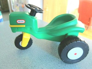 little tikes green tractor