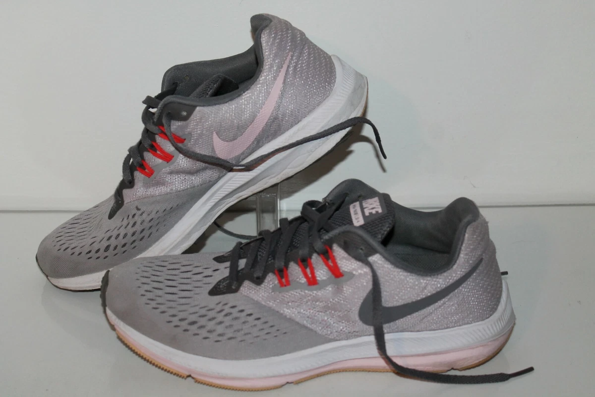 Nike women's zoom sales winflo 4 running shoe
