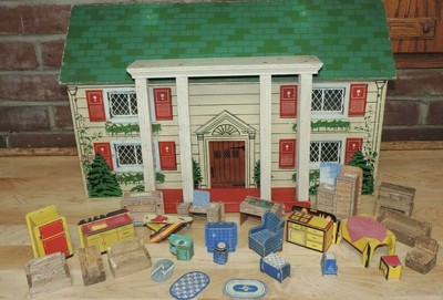 1940's metal dollhouse