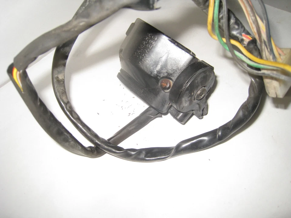 Yamaha Maxim XJ750 1983 interruptor de control de mango izquierdo Foto 4 de 4