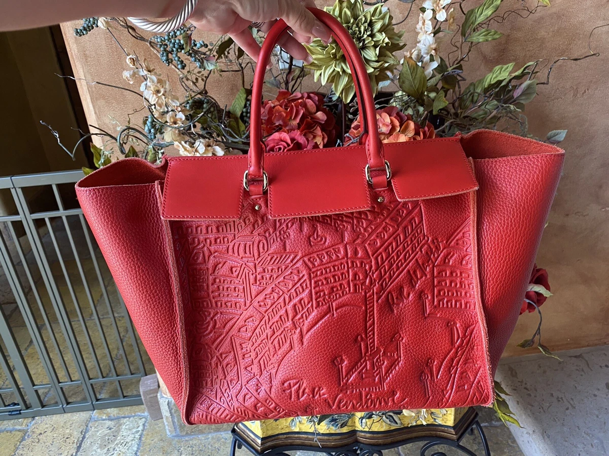 Fabulous CH Carolina Herrera Red La Place Vendome Tote Handbag