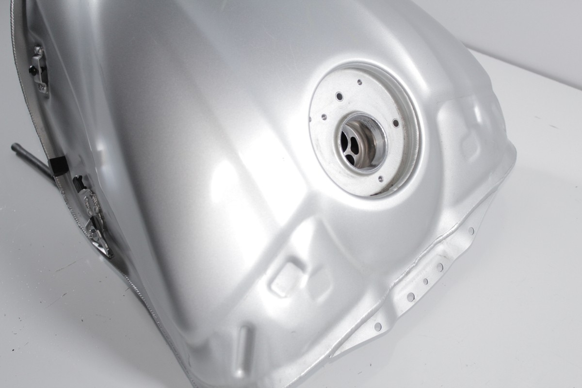 ※つー※YAMAHA YZF-R6 ガソリンタンク 17-20 YAMAHA YZF R6 GAS TANK FUEL CELL PETROL RESERVOIR #0493 | eBay