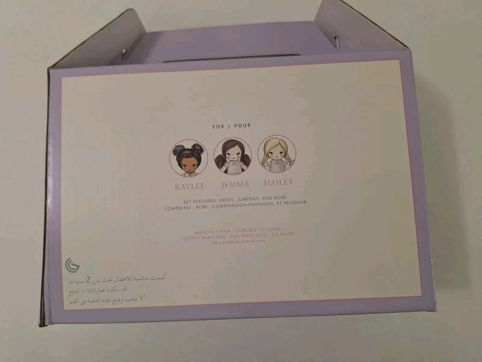 Conjunto de 3 piezas de armario Pottery Barn Kids My First Doll bata, vestido y mono  Foto 2 de 4