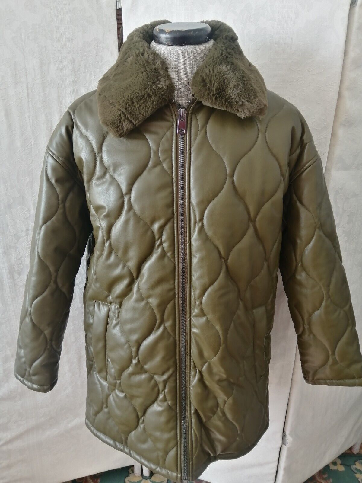 Nasty Gal Women's Green Quilted Coat UK Size 8
