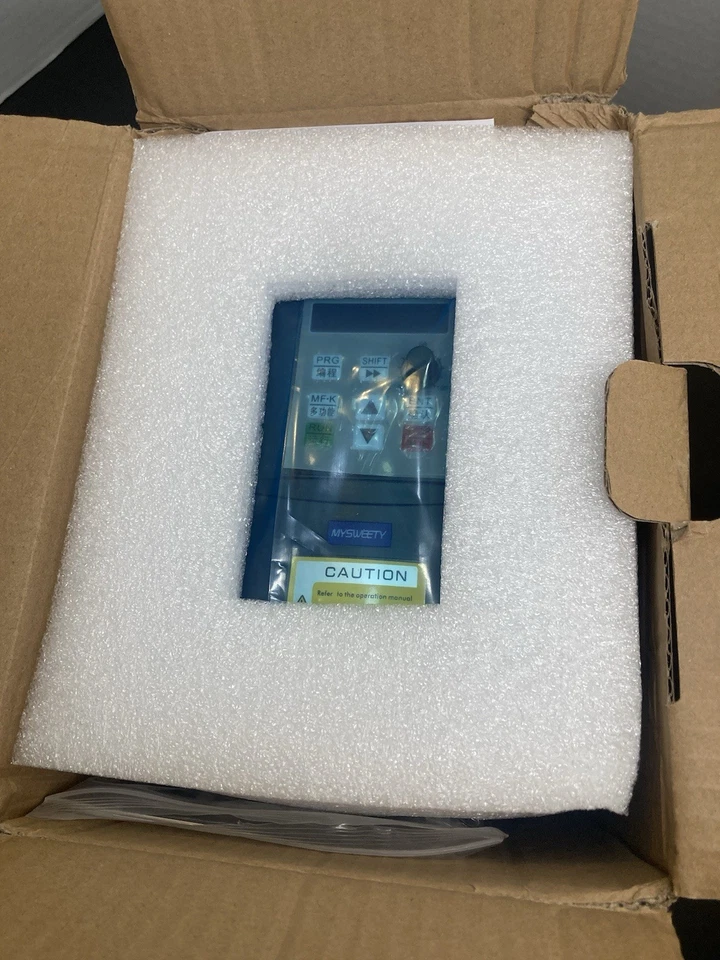 Mysweety  Vector Frequency Converter YL620-H-1.5KW-220V - Image 3 of 4