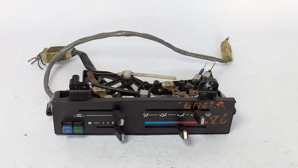 AE86 1986 Toyota Corolla GTS SR5 Interior Climate Control AC Heat Air Bezel USDM - Image 3 of 4
