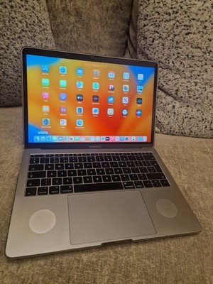 MacBook Pro 2016 13 Zoll 250GB 8GB RAM 2,3GHz Dual-Core Intel Core i5
