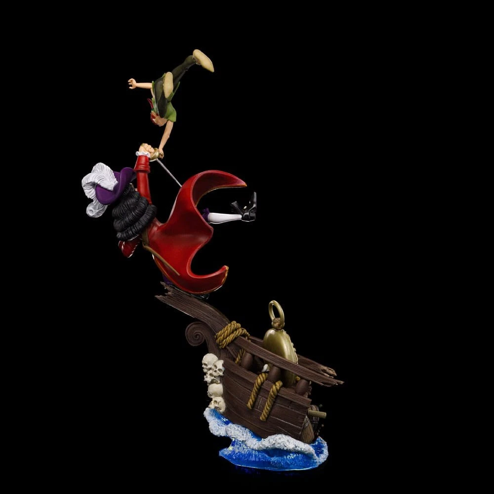 Disney Scale Statua 1/10 Peter Pan Vs Hook 40 Cm Iron Studios