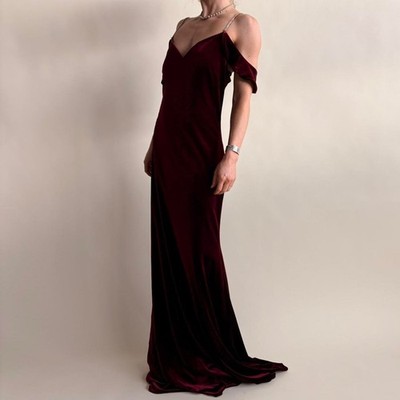 F.I.E.S.T.A. Fashion Red Velvet Rhinestone Gown - Off-Shoulder Detail, Size 2XL