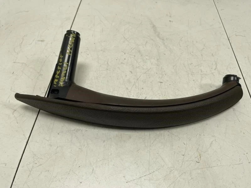 BMW X5 E70/FE43 2008 trasero derecho lado del pasajero interior manija de la puerta cubierta de moldura de tracción Foto 4 de 4