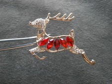 Leaping Rendeer Vintage Goldtone & Cryatal Brooch Pin 7.8g