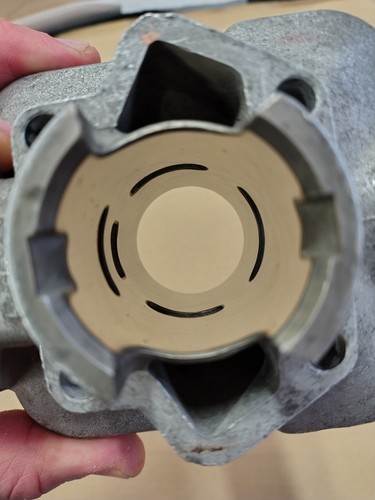 Cilindro Minarelli P6 50 50cc rafreddato a liquido NUOVO - Foto 8 di 9
