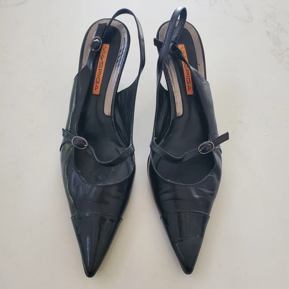 Via Spiga Cuero Negro Gatito Tacón Eslinga/Patente Punta y Tacón 8 Foto 2 de 4