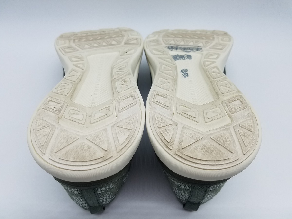 APL TechLoom Bliss in Olive Green Men’s size 11 APL TechLoom Bliss Sneaker | Mercari main image 3
