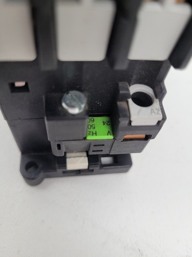 3TF3300-0A Siemens Schütz 24V Spule - Next Day Option - Bild 8 von 8