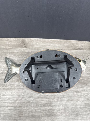 Gemmy Cool Cat Fish Animato Canto Parlante Catfish Detti Divertenti Canta LEGGI - Foto 5 di 7