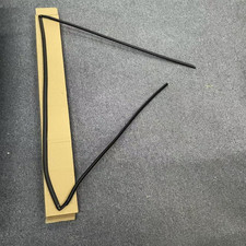 Rahmen  Frontscheibe  f�r BMW 5er E39 Leiste Gummi Dichtung Windschutzscheibe