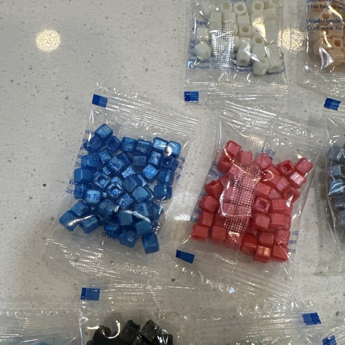 Qixels Kingdom Castle Attack-1000 Cubes New Open Box Ship Same Day Read Below! - Picture 22 of 24