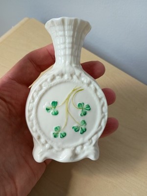 Vintage 1980er/90er BELLEEK Irland Miniatur/kleine 4,25'' Kleeblatt Knospe Vase