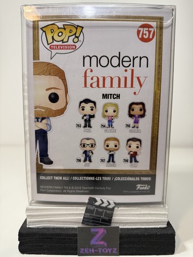Funko Pop! TV Modern Family Mitch certificado de autenticidad firmado Jesse Tyler Ferguson #757 WS - Imagen 3 de 11