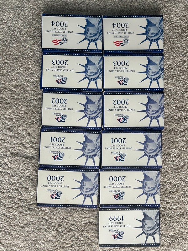 11 us proofs  1 1999 and 2 2000-2004 US Mint Clad Proof Set Lot in boxes iL 19