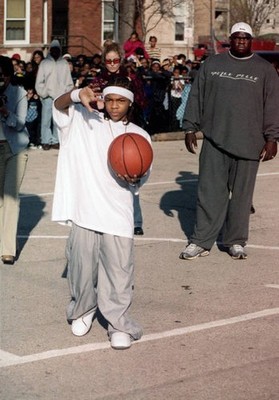 Rapper Lil Bow Wow acknowledges fans who turned out to see him fil- Old Photo