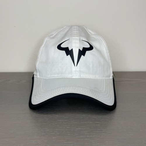 Nike Men’s Nadal Featherlight Hat Bull Feather Light Tennis 715146-100 White
