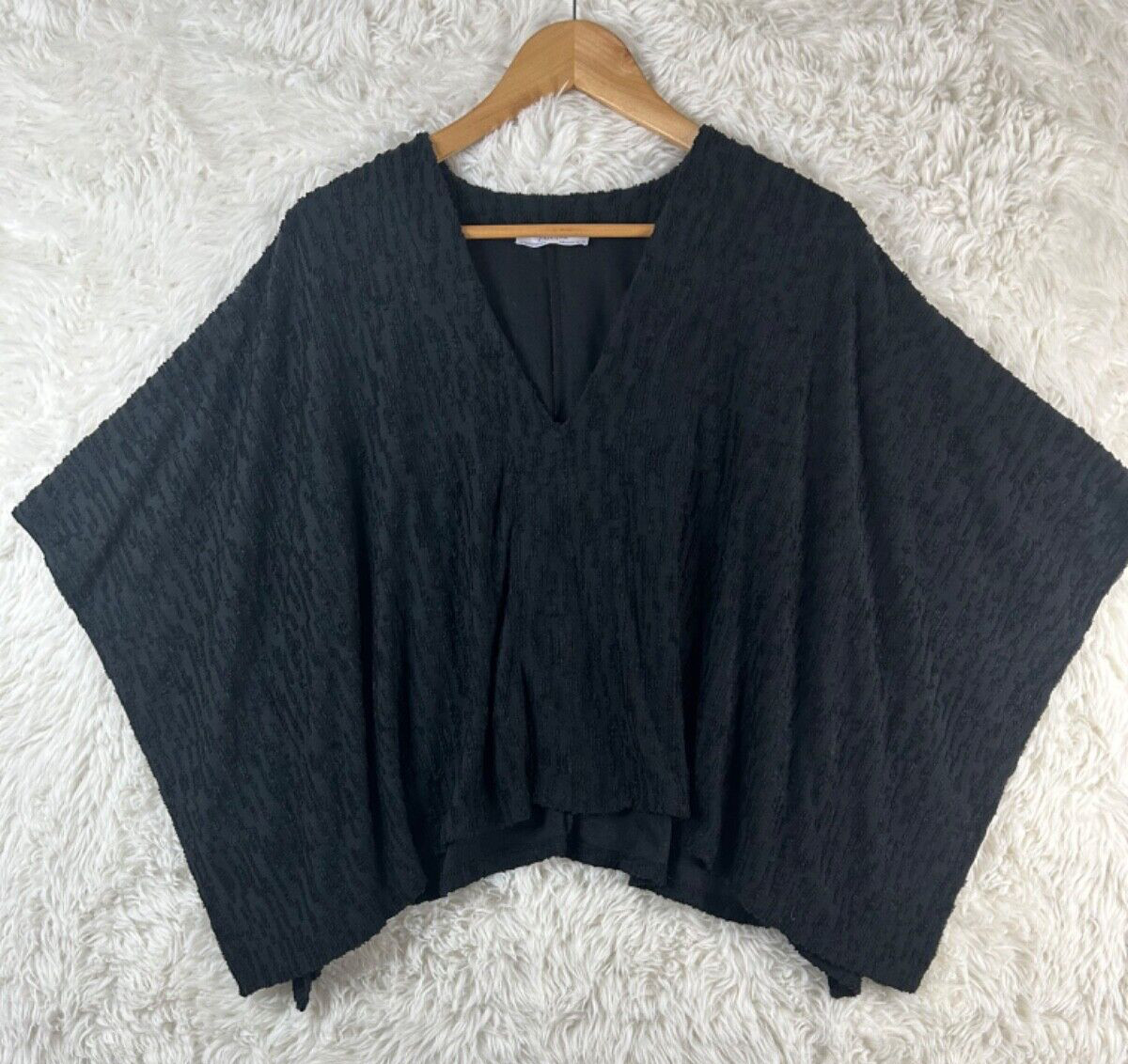 Zara Basic Size M Solid Black Short Bat Wing Text… - image 1