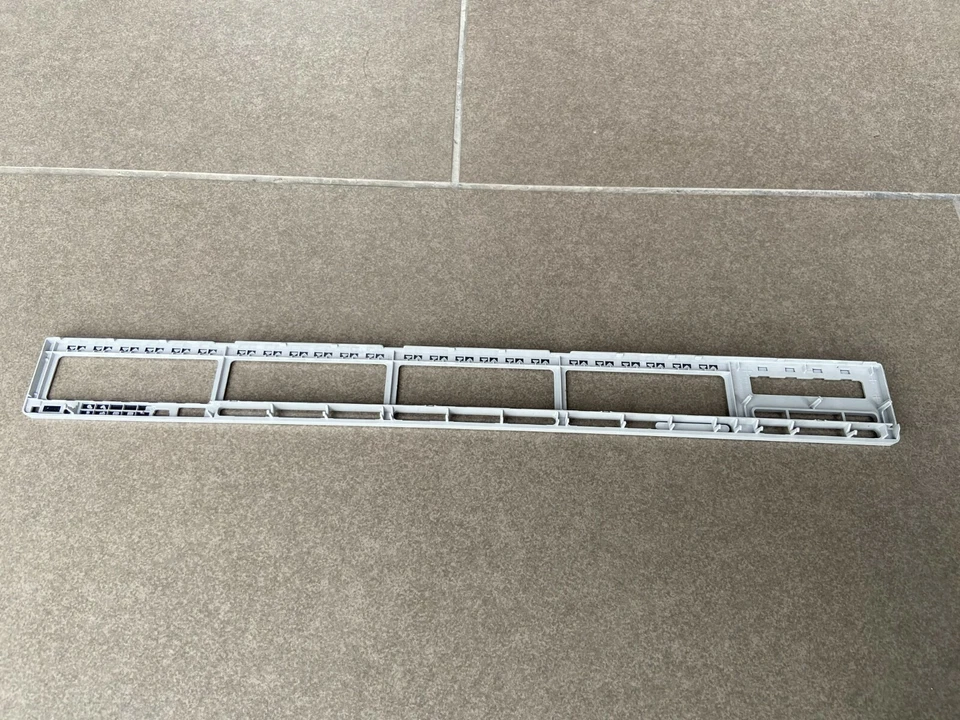 Cisco Catalyst C9300L-48T-4X-E C9300L-48T-4X-A 4X10G Faceplate for Replacement - Image 4 of 4