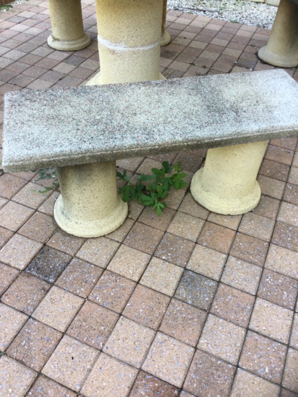 Photo 2/7