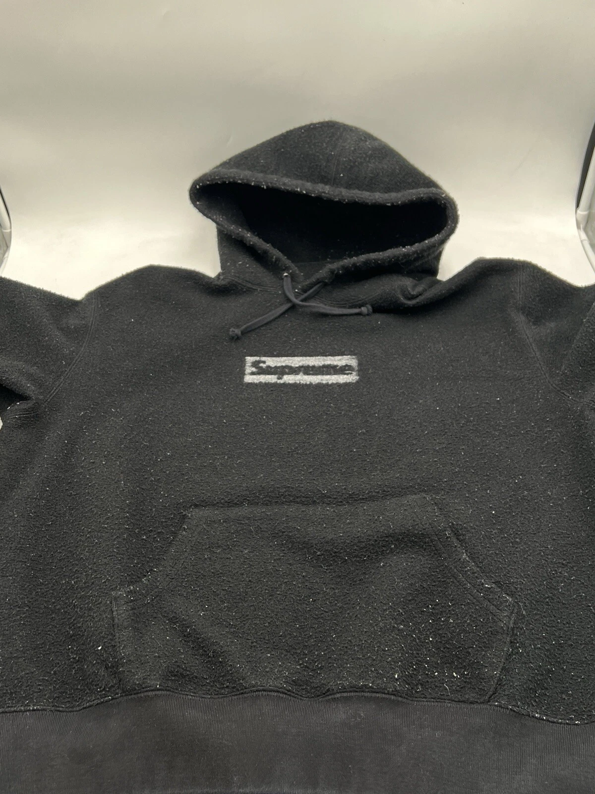 Sweat à capuche noir Supreme logo intérieur extérieur taille M neuf revers
